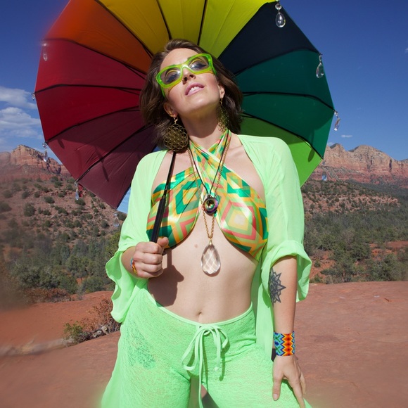 Meet your Posher, Stephanie - Picture 1 of 2